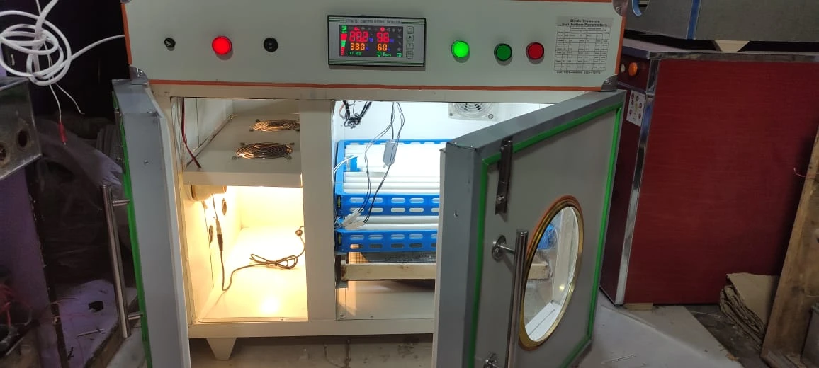 Incubators Poultry Accessories for sale in Lahore